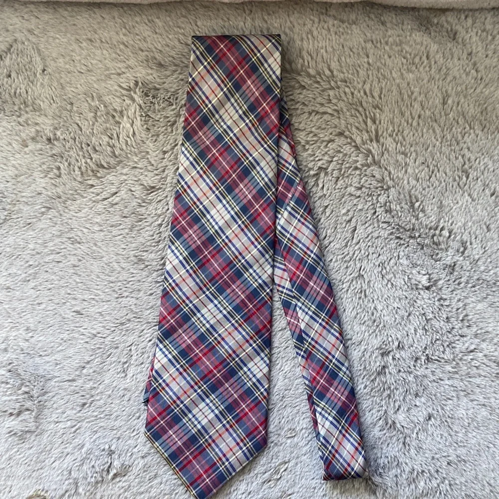 Brooks‎ Brothers Pure Silk Classic Plaid Tie